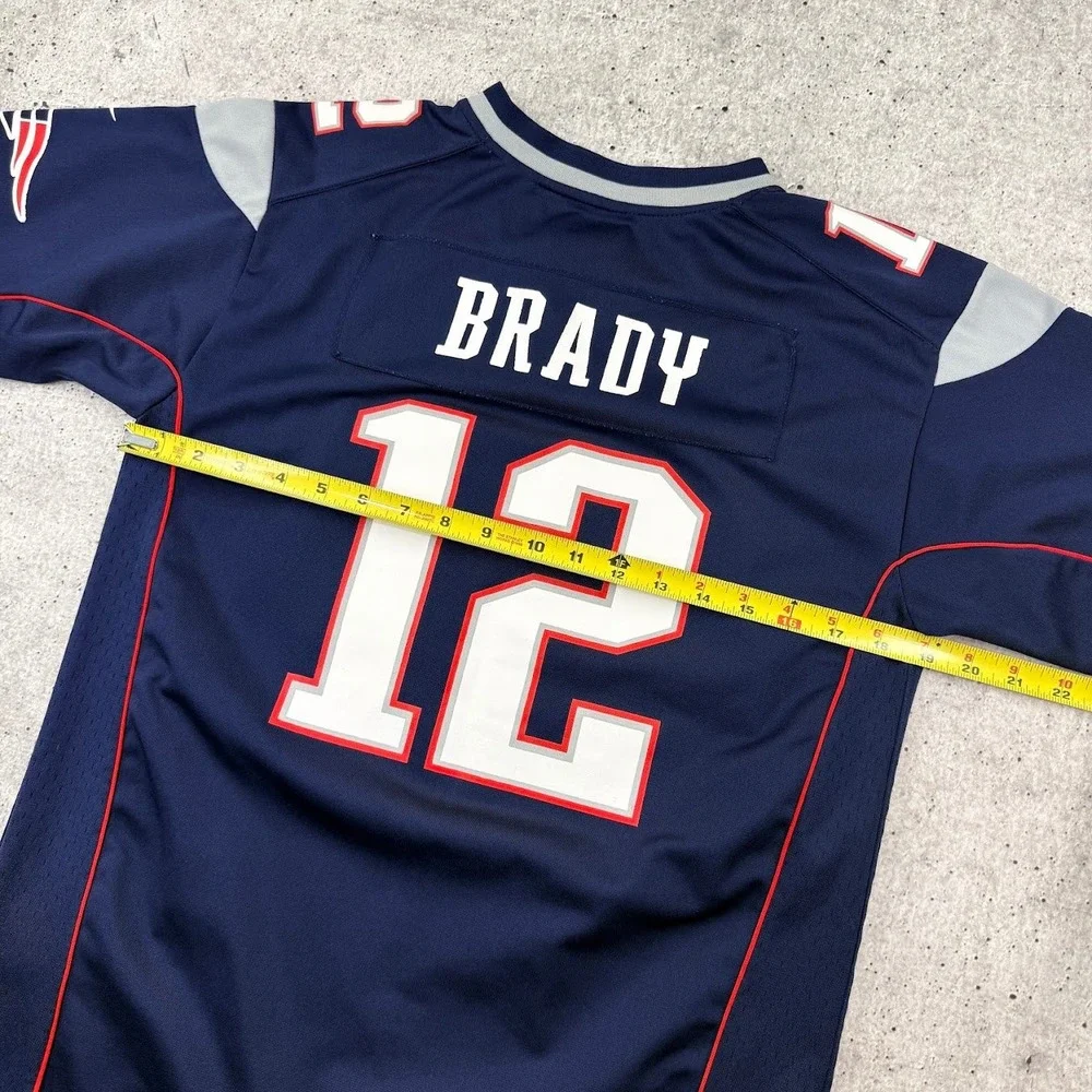 Nike New England Patriots Tom Brady 12 Jersey Kids Large 14-16 Navy Blue NFL